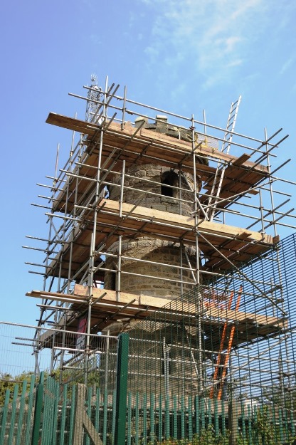 Image of Sedgley Beacon tower surrounded by scaffolding